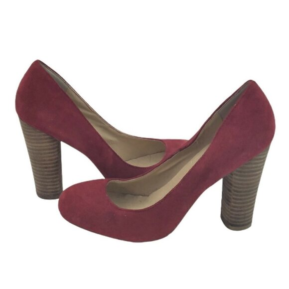 Steve Madden Katrin Red Suede Stacked Block Heel Women's Pumps Shoe Size 7.5M - Picture 1 of 11